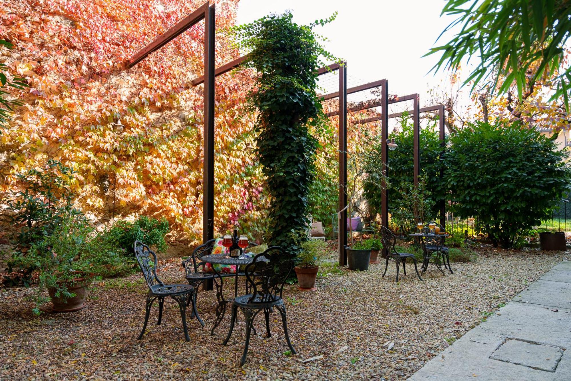 Casa Baladin camere di Charme e Agronidi dell'Open Garden Piozzo Esterno foto
